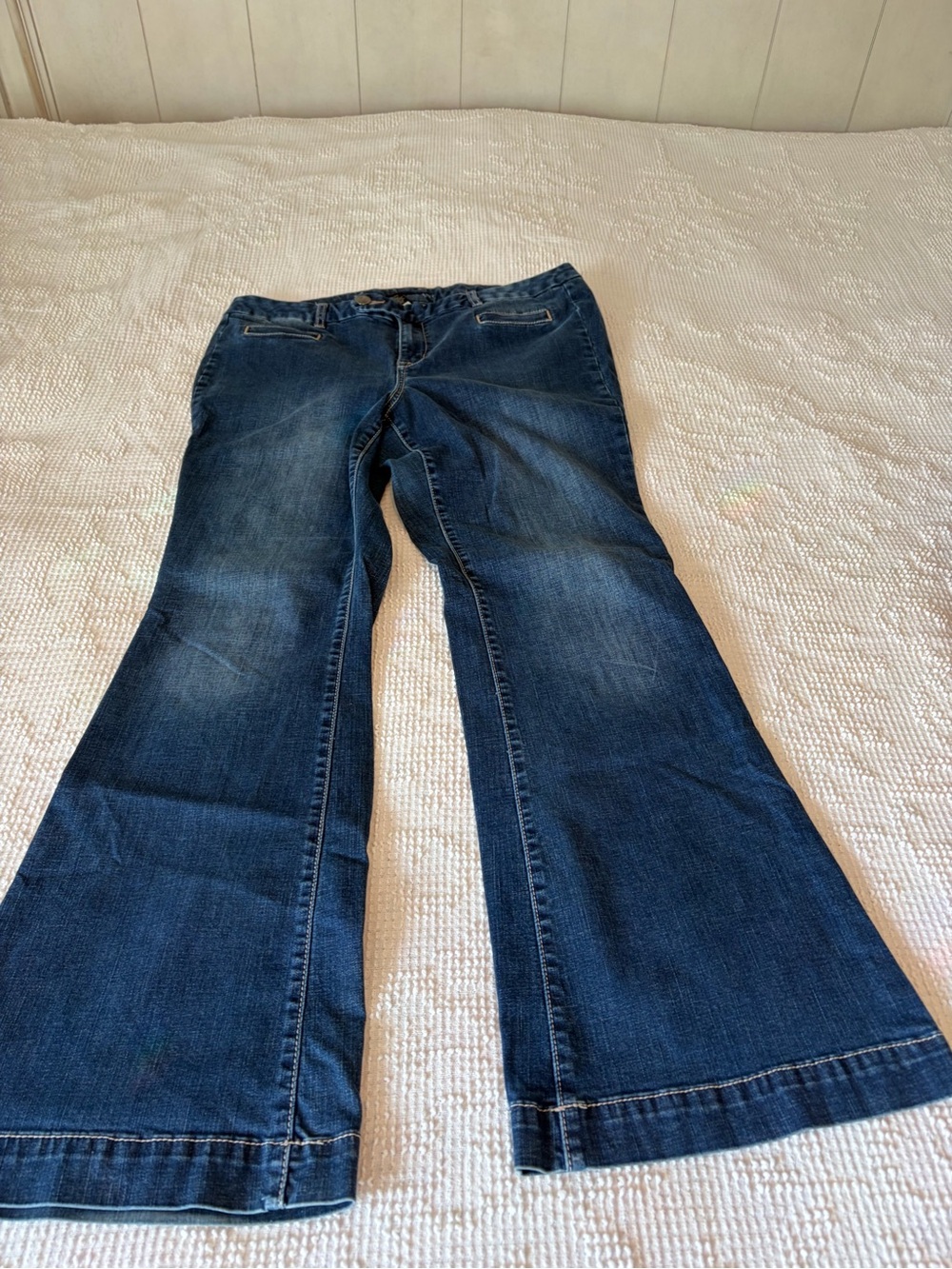 Layne Bryant Dark Blue Flared Leg Jeans Women's Size 16